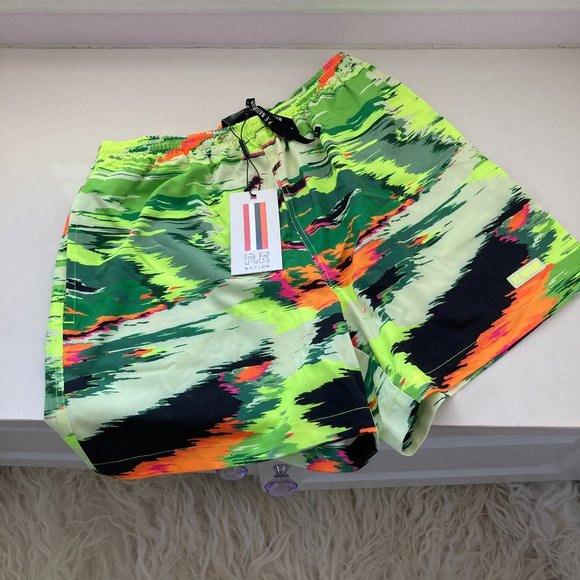 P.E. Nation Intensity Shorts - Picture 2 of 11